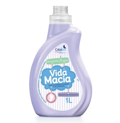 Amaciante Casa Km Vida Macia Glicerina & Amêndoas vale a pena? Nossa experiência no dia a dia